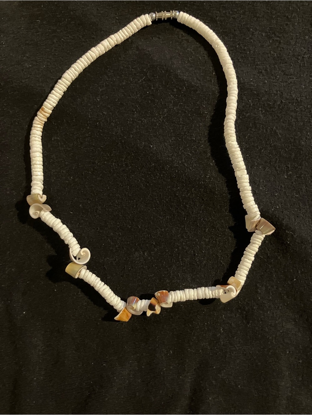 White Shell Bead Necklace with Natural Accent Chips